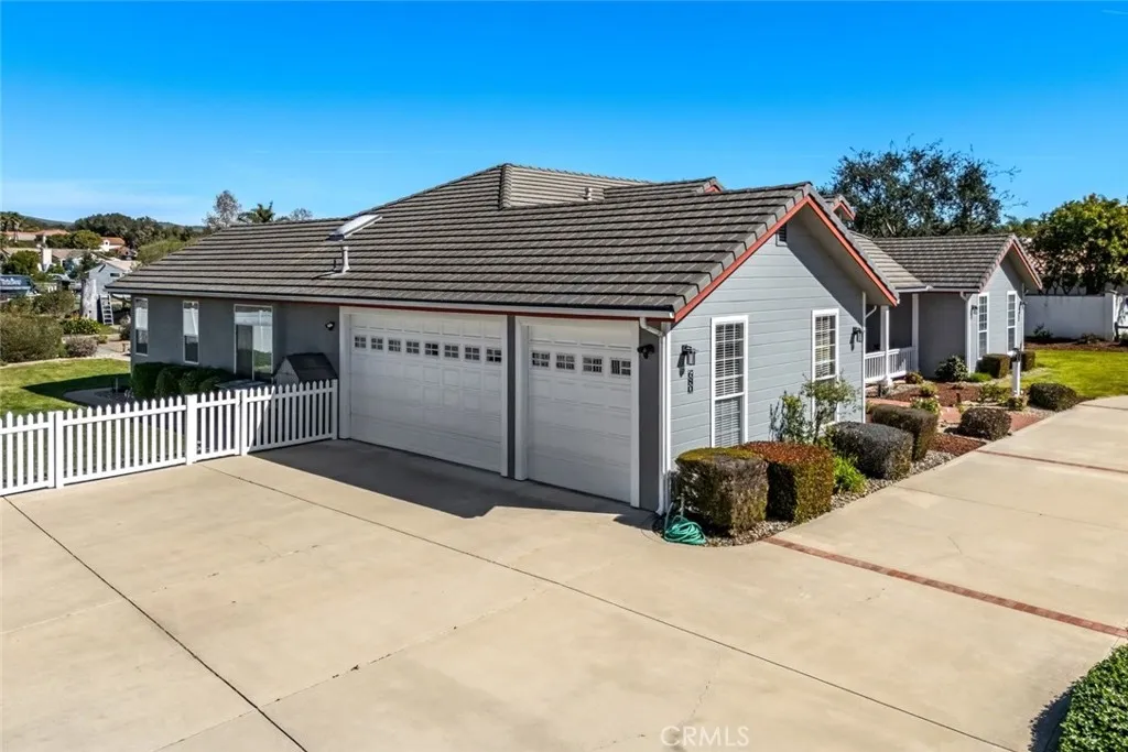 680 Sweet Donna Place, Nipomo, California 93444 home-pic-5