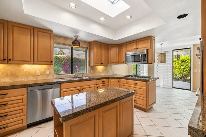 36-web-or-mls-8M4A3668