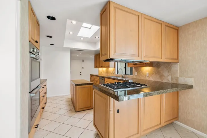 31-web-or-mls-8M4A3694
