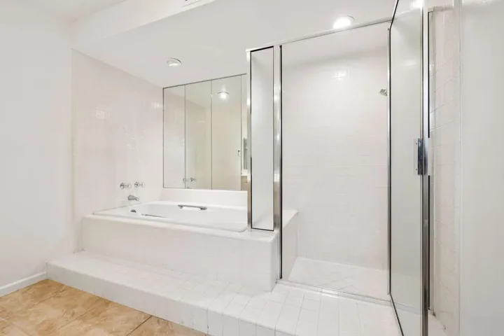 56-web-or-mls-8M4A3558