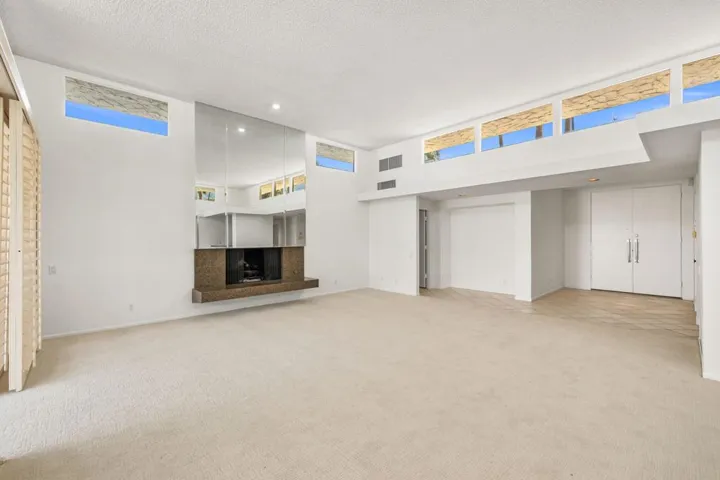 45-web-or-mls-8M4A3613