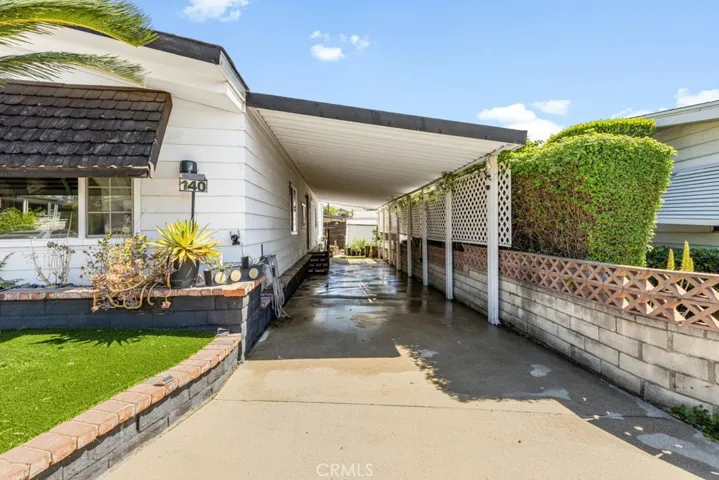Car port