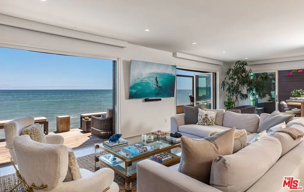 27228 Escondido Beach Road, Malibu, California 90265 home-pic-10