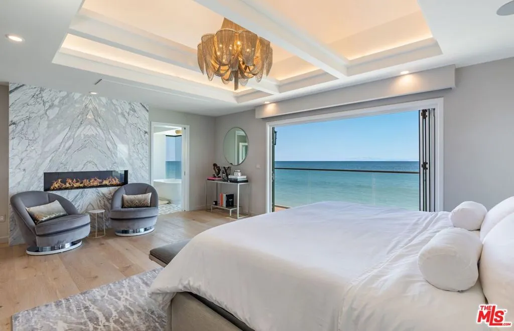 27228 Escondido Beach Road, Malibu, California 90265 home-pic-21