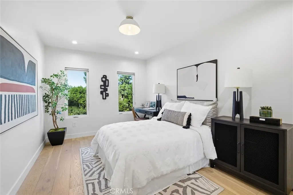 2491 Ivan Hill Terrace, Los Angeles, California 90039 home-pic-21