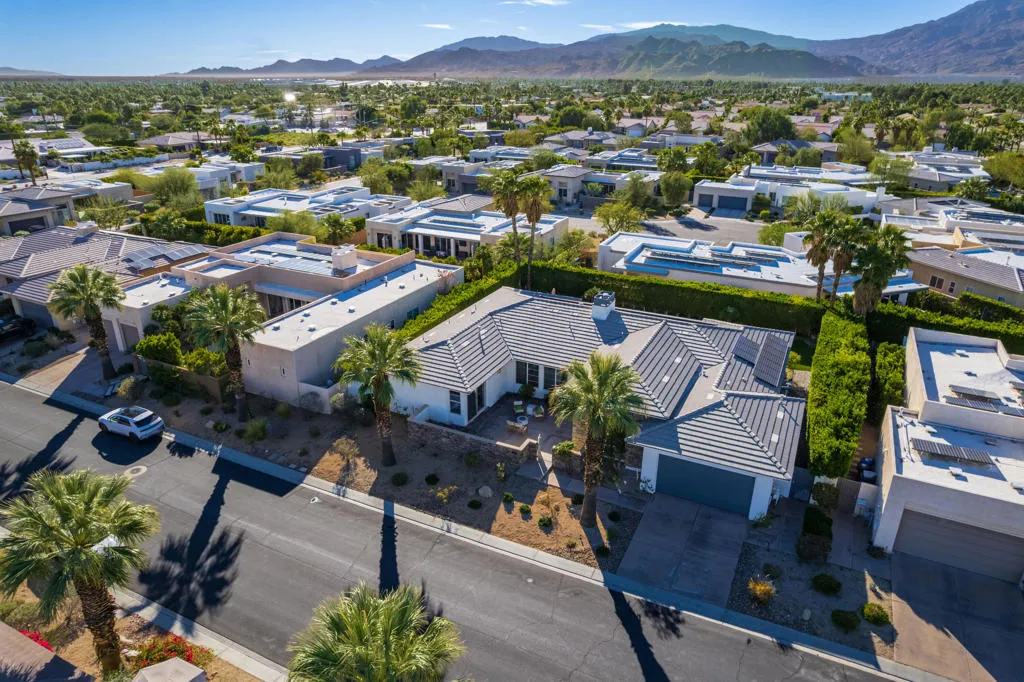 1575 Enclave Way, Palm Springs, California 92262 home-pic-46
