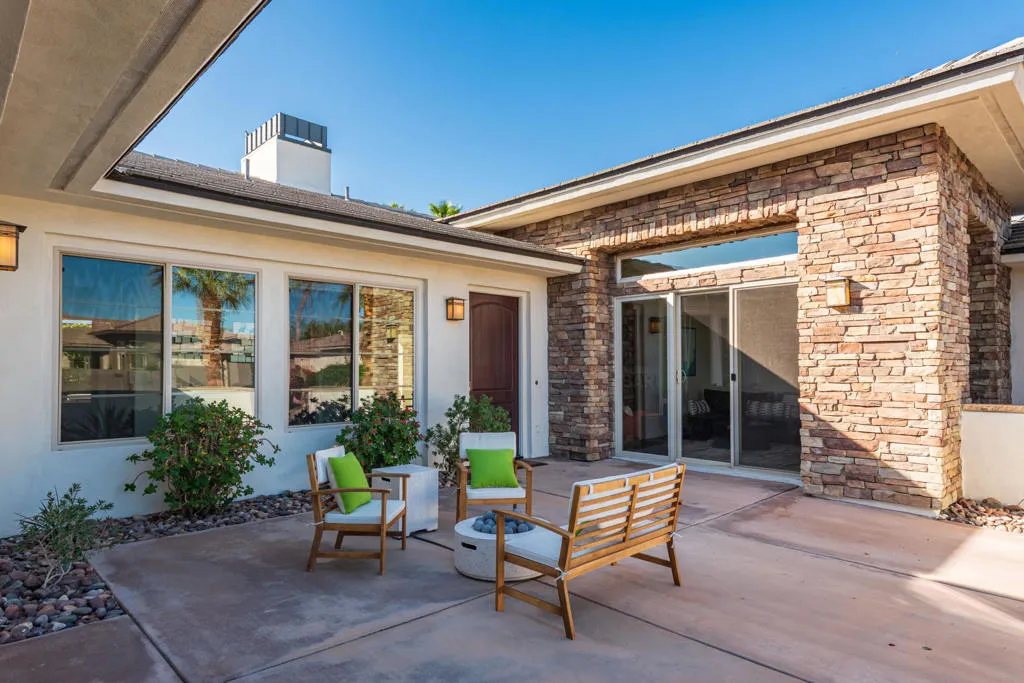 1575 Enclave Way, Palm Springs, California 92262 home-pic-41
