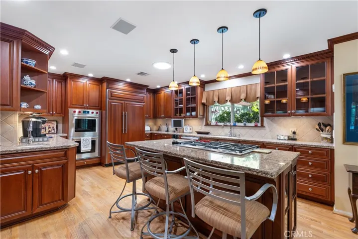 3456 Laurelvale Drive, Studio City, California 91604