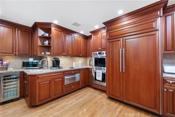 3456 Laurelvale Drive, Studio City, California 91604
