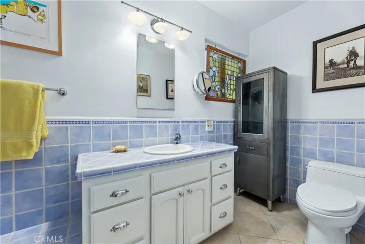 3456 Laurelvale Drive, Studio City, California 91604
