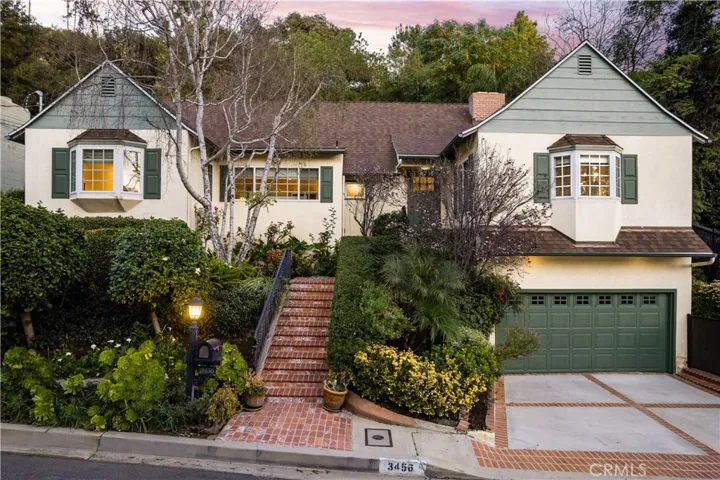 3456 Laurelvale Drive, Studio City, California 91604
