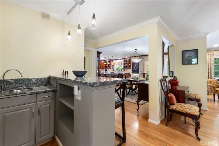 3456 Laurelvale Drive, Studio City, California 91604