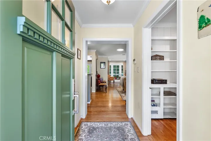 3456 Laurelvale Drive, Studio City, California 91604