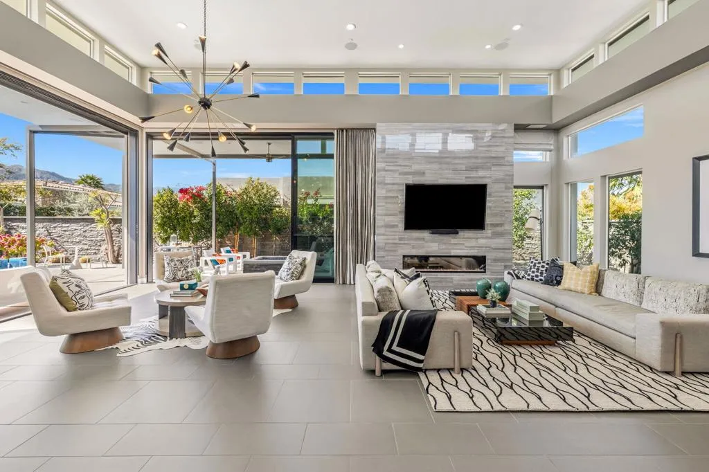 29 Topaz Court, Rancho Mirage, California 92270 home-pic-19