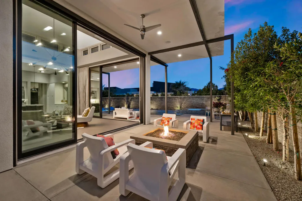 29 Topaz Court, Rancho Mirage, California 92270 home-pic-59