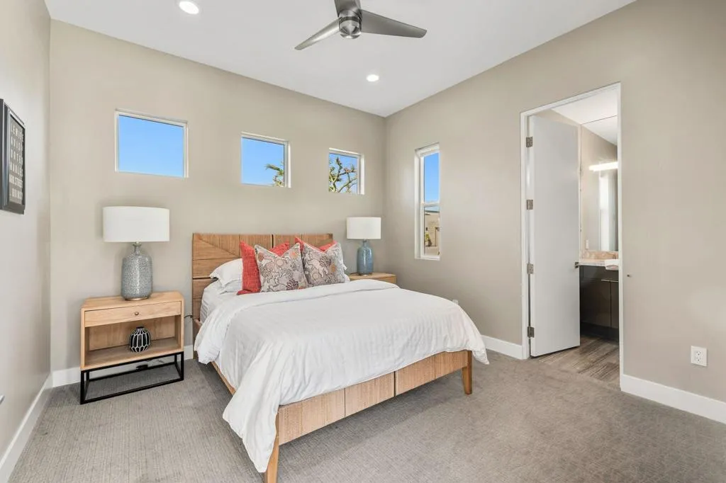 29 Topaz Court, Rancho Mirage, California 92270 home-pic-36