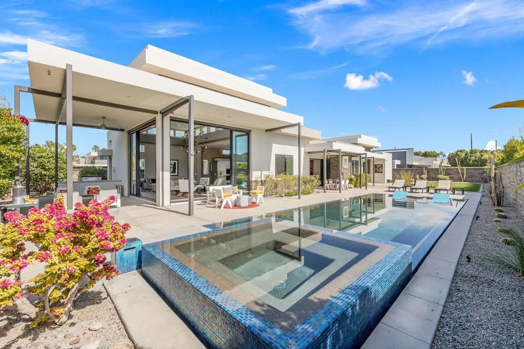 29 Topaz Court, Rancho Mirage, California 92270 home-pic-47