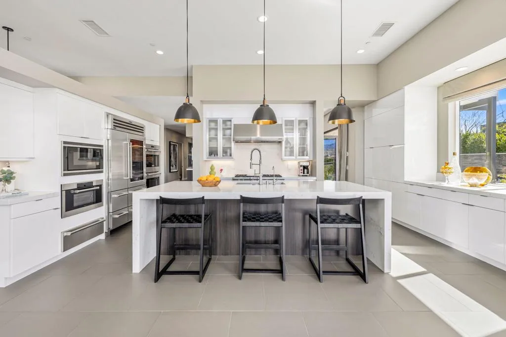 29 Topaz Court, Rancho Mirage, California 92270 home-pic-15