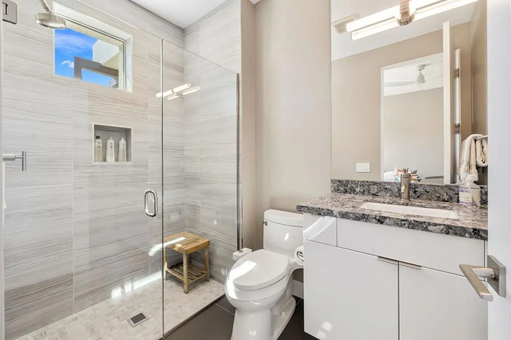 29 Topaz Court, Rancho Mirage, California 92270 home-pic-35