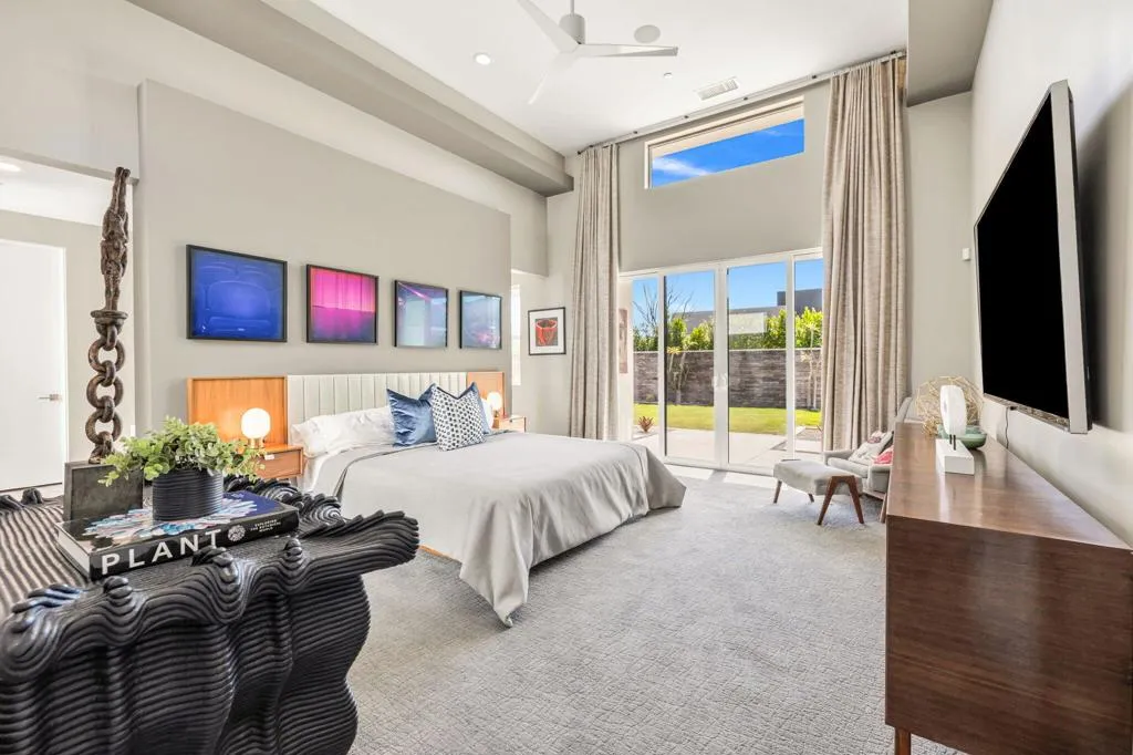 29 Topaz Court, Rancho Mirage, California 92270 home-pic-25