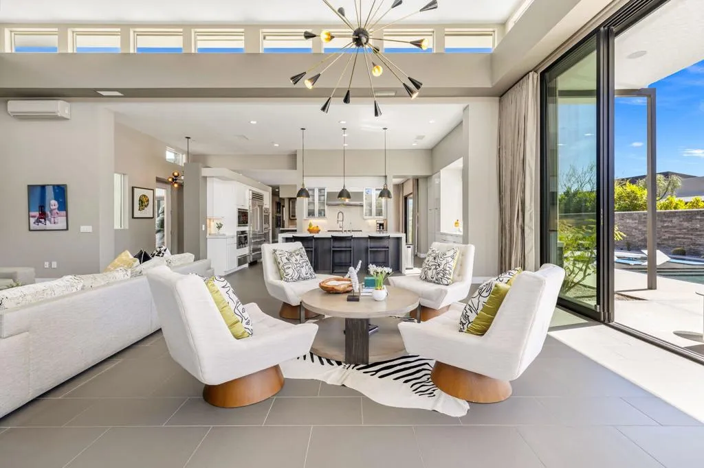 29 Topaz Court, Rancho Mirage, California 92270 home-pic-14