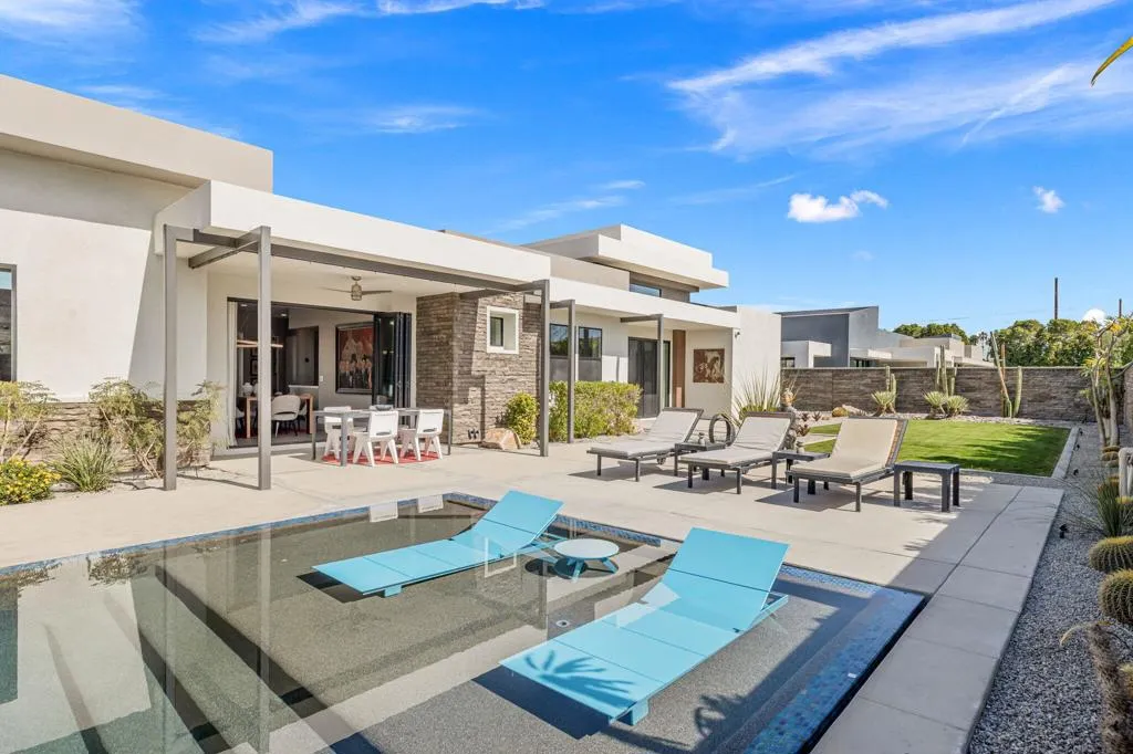 29 Topaz Court, Rancho Mirage, California 92270 home-pic-48