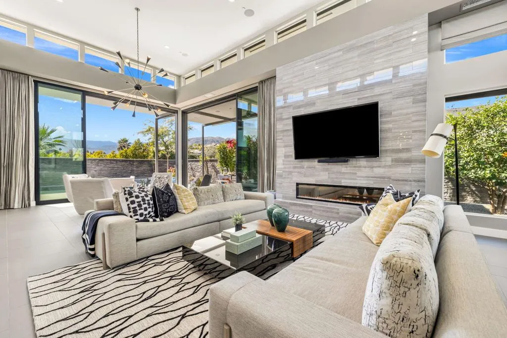 29 Topaz Court, Rancho Mirage, California 92270 home-pic-12