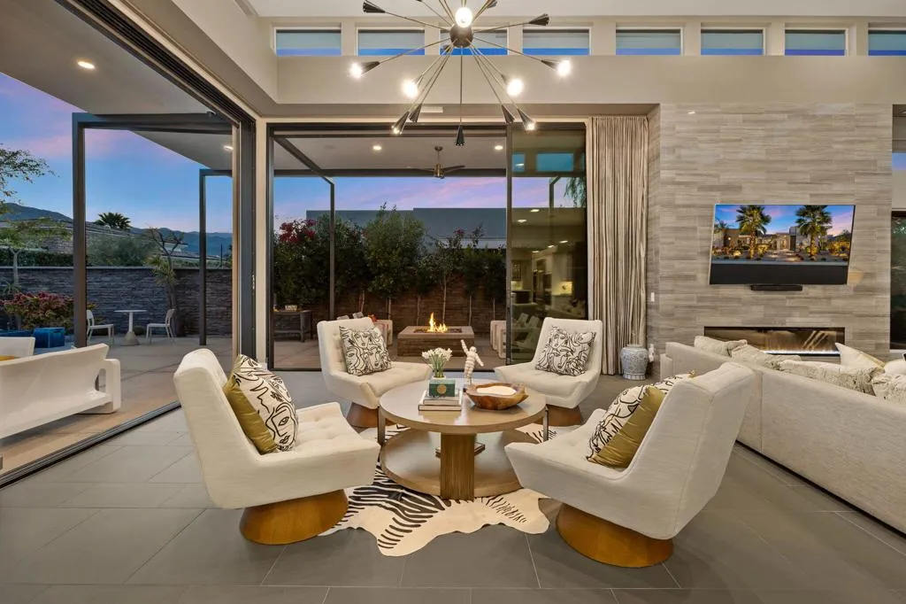 29 Topaz Court, Rancho Mirage, California 92270 home-pic-3