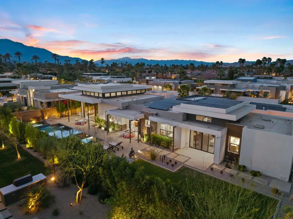 29 Topaz Court, Rancho Mirage, California 92270 home-pic-52