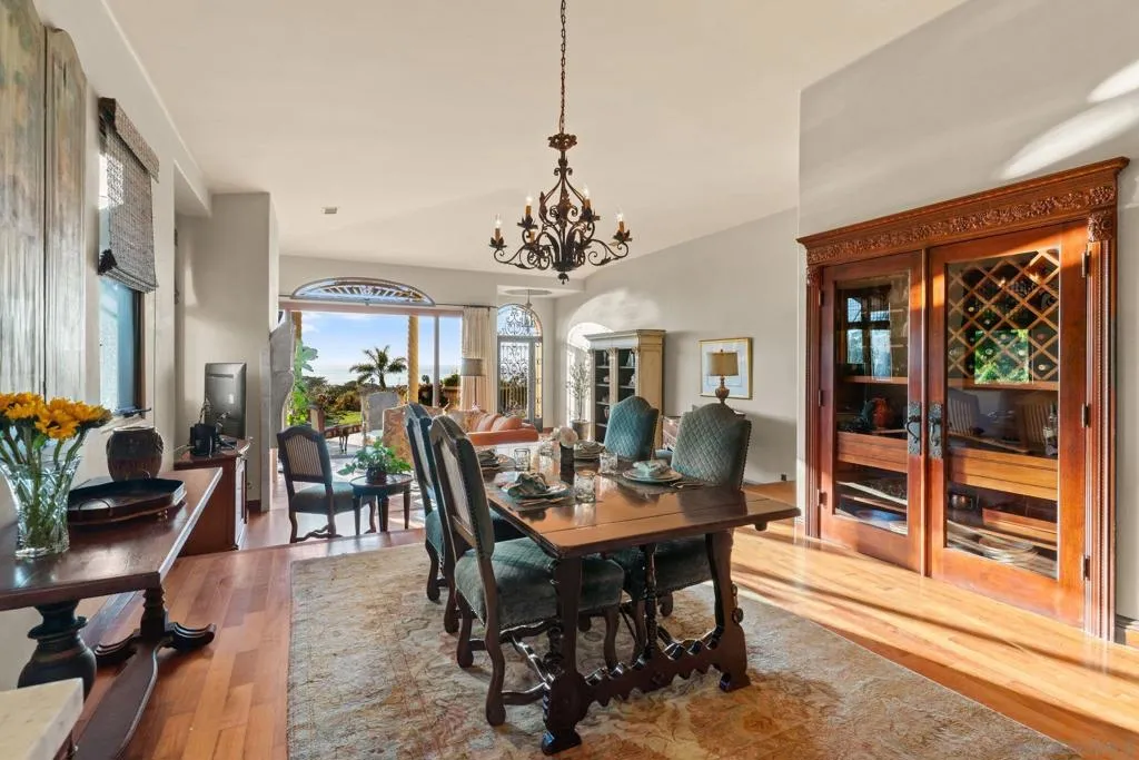 2061 Seaview Ave., Del Mar, California 92014 home-pic-6