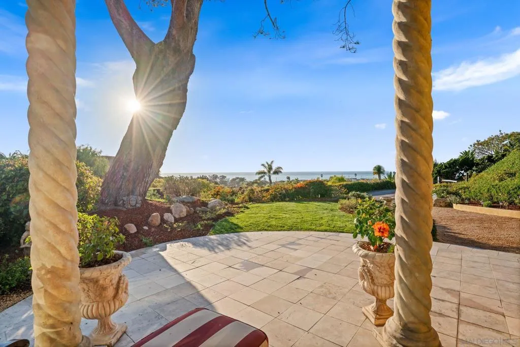 2061 Seaview Ave., Del Mar, California 92014 home-pic-5