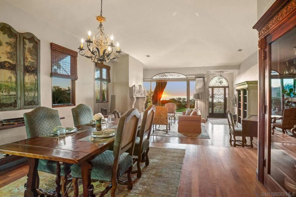 2061 Seaview Ave., Del Mar, California 92014 home-pic-11