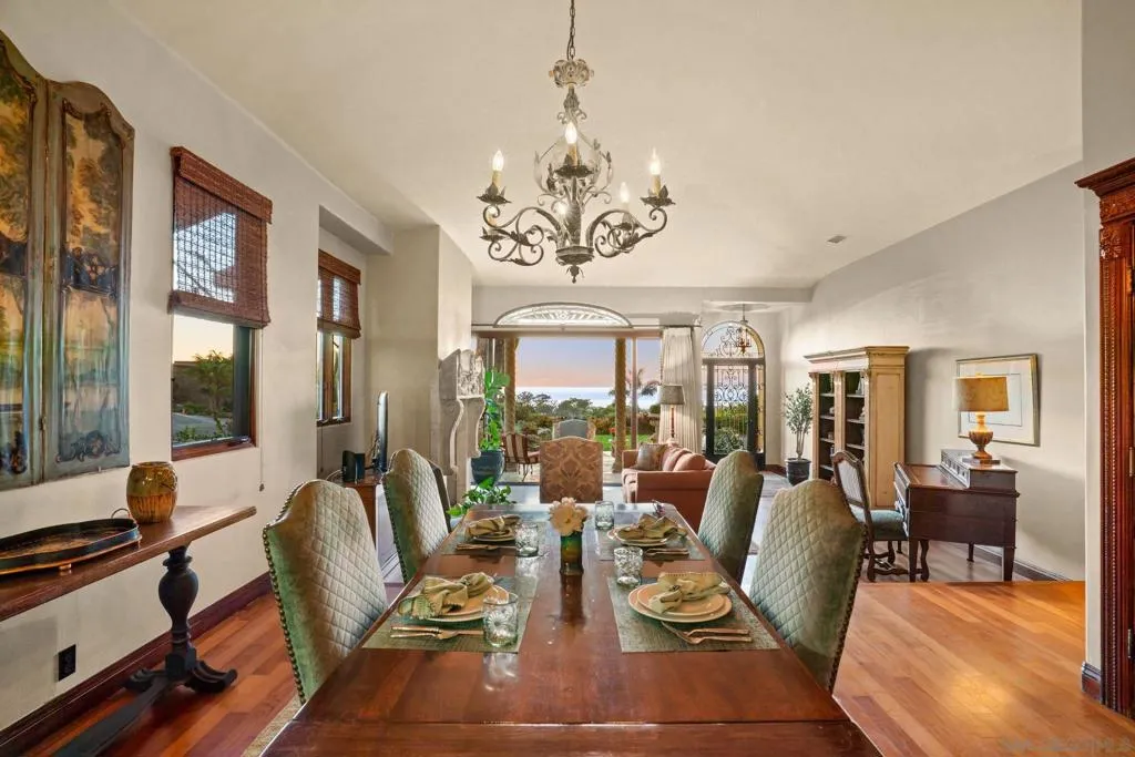 2061 Seaview Ave., Del Mar, California 92014 home-pic-9
