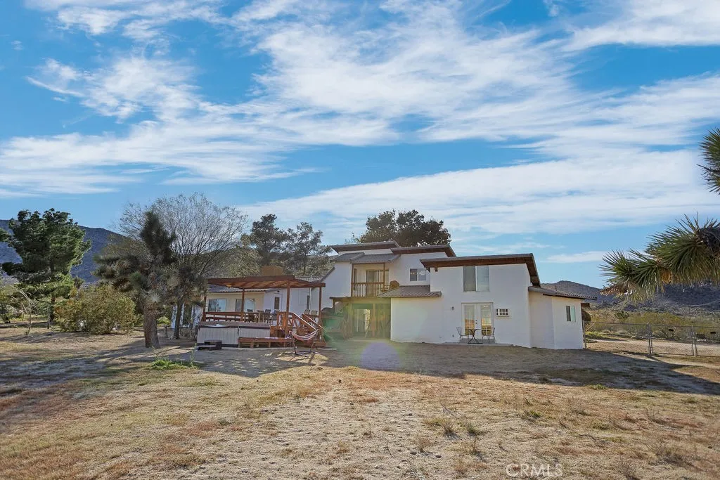8173 Fleur Drive, Joshua Tree, California 92252 home-pic-40