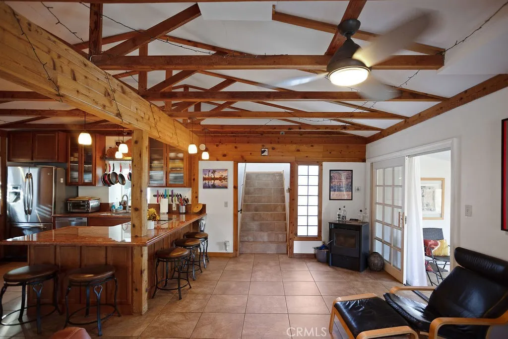 8173 Fleur Drive, Joshua Tree, California 92252 home-pic-7