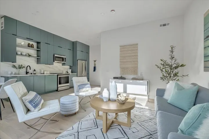 109 Darlington Lane, Soquel, California 95073