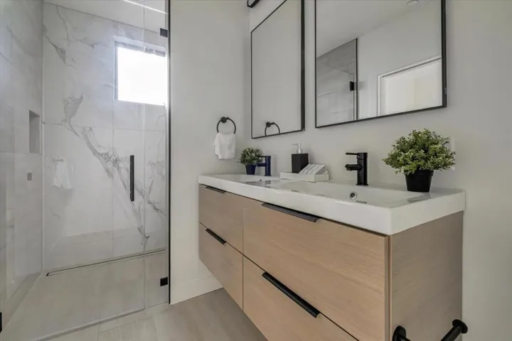 109 Darlington Lane, Soquel, California 95073