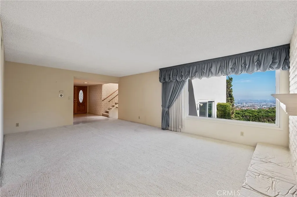 2222 Rue Le Charlene, Rancho Palos Verdes, California 90275 home-pic-9
