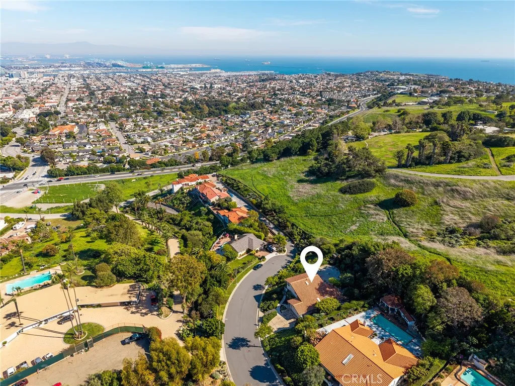 2222 Rue Le Charlene, Rancho Palos Verdes, California 90275 home-pic-2