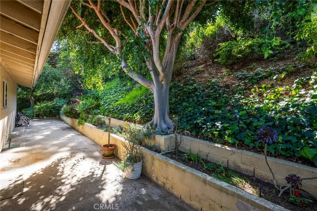 2222 Rue Le Charlene, Rancho Palos Verdes, California 90275 home-pic-50