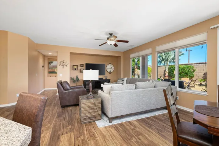 60328 Desert Shadows Dr