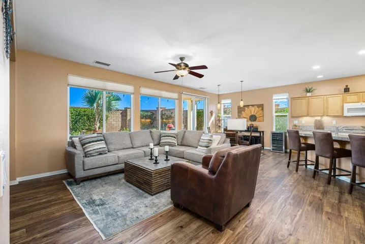 60328 Desert Shadows Dr