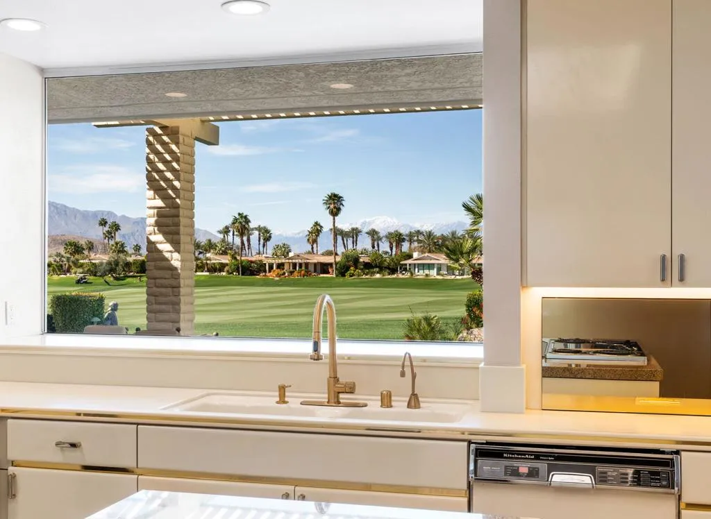 4 Kingsway Court, Rancho Mirage, California 92270 home-pic-28
