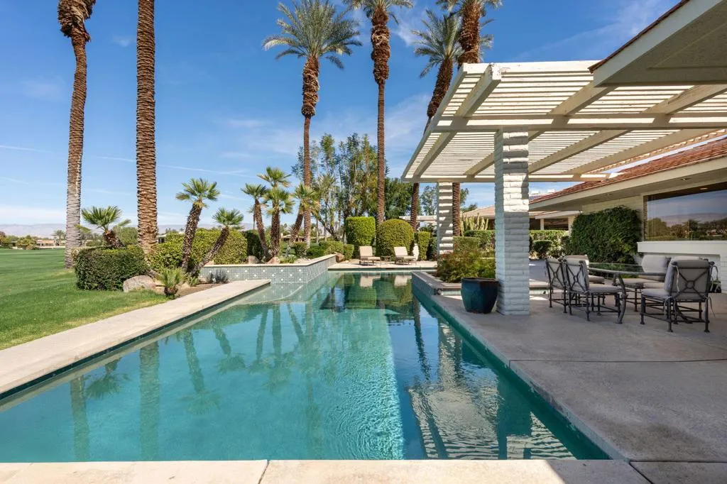 4 Kingsway Court, Rancho Mirage, California 92270 home-pic-17