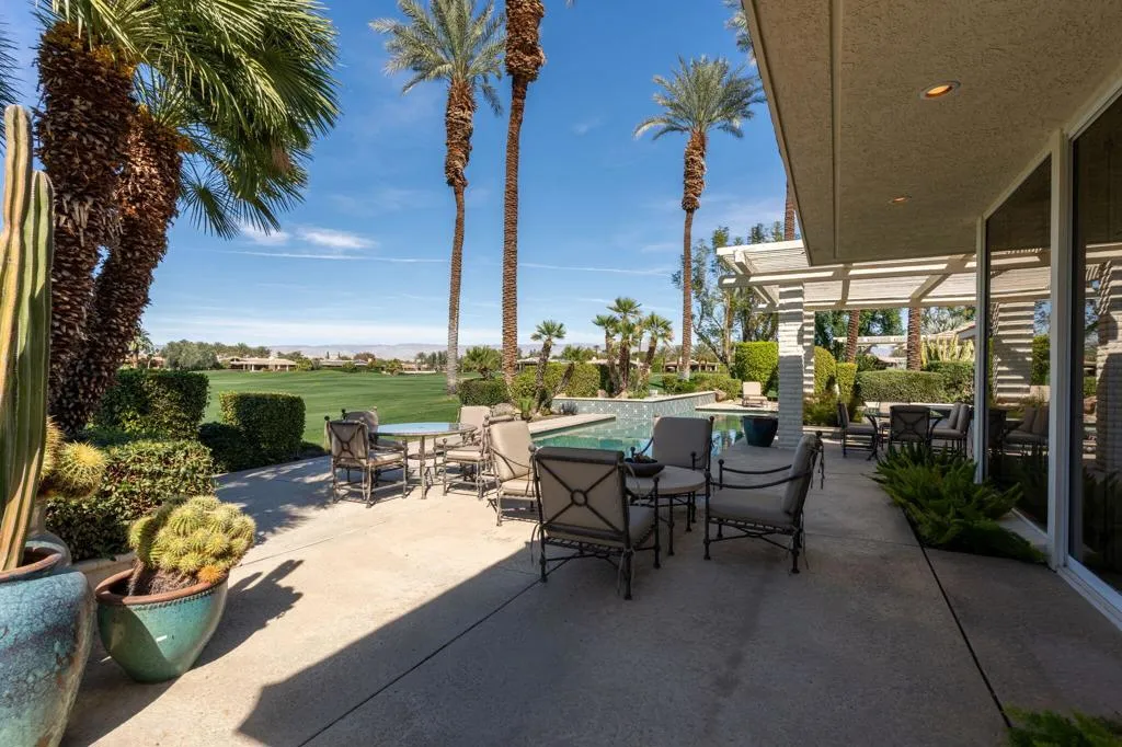 4 Kingsway Court, Rancho Mirage, California 92270 home-pic-15