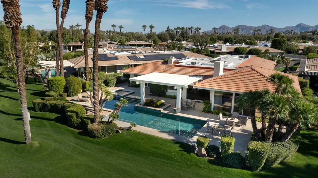 4 Kingsway Court, Rancho Mirage, California 92270 home-pic-72