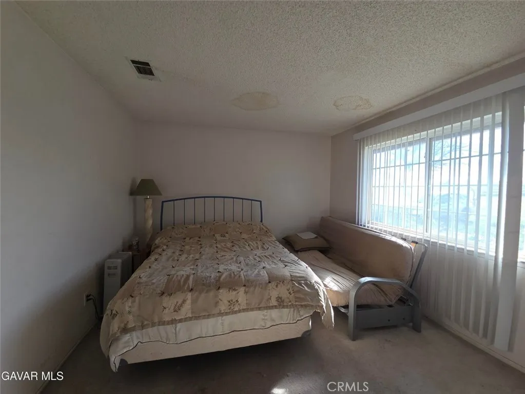 38997 164th E, Palmdale, California 93591 home-pic-4