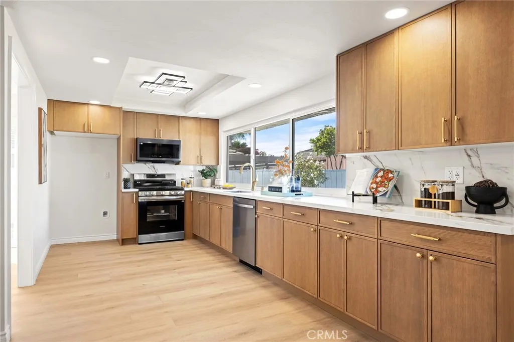19841 Lombardy Lane, Yorba Linda, California 92886 home-pic-19