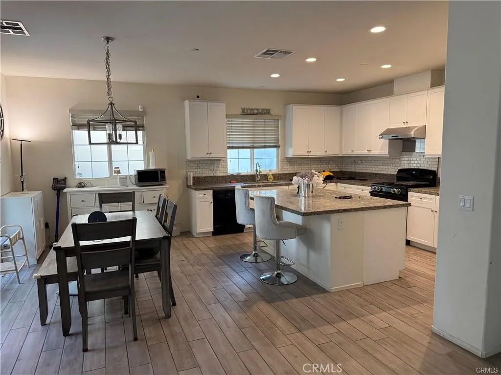 5370 N Alumni Lane, San Bernardino, California 92407 home-pic-5