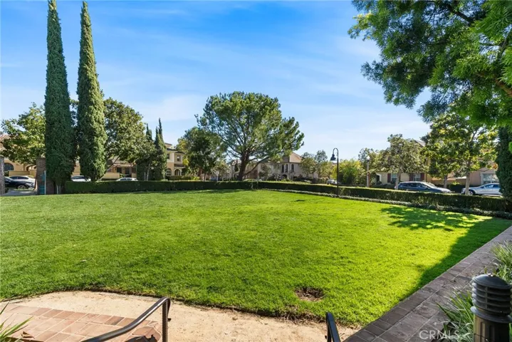 Enjoy all that the Woodbury community has to offer!